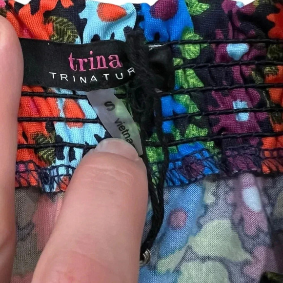 Trina Turk Colorful Floral Smocked Off Shoulder Bell Sleeve Mini Dress S - Picture 4 of 5